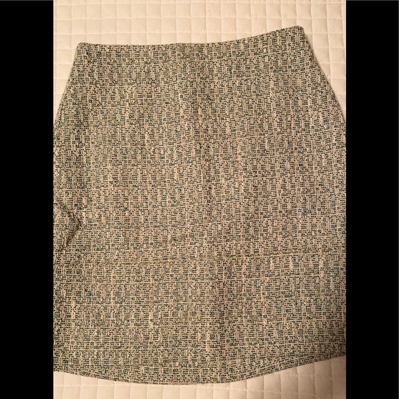 Skirt - Ann Taylor lined mini skirt, cream/blue green, size 0. - Picture 2 of 8